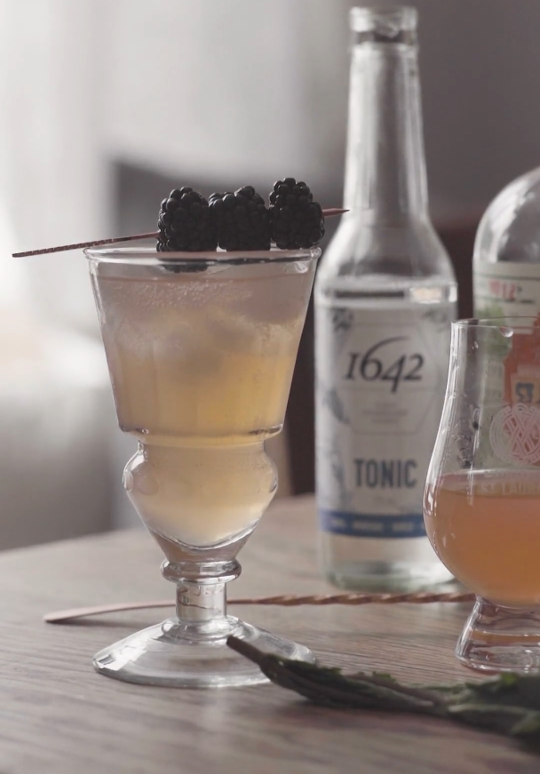Le Petit Lutin - 1642 Tonics and Mixers